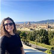 Diplomata in pianoforte offre lezioni di musica